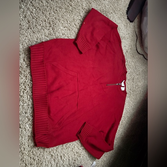 Sweater - Picture 1 of 2